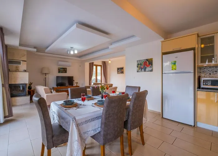 וילה Infinity Opal *