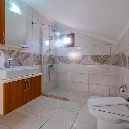 Infinity Opal * 올루데니스