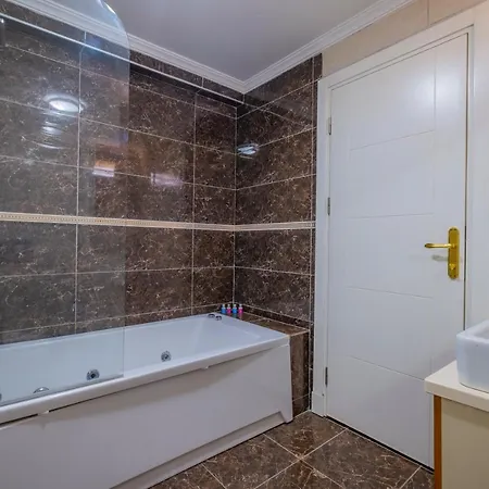 빌라 Infinity Opal 올루데니스